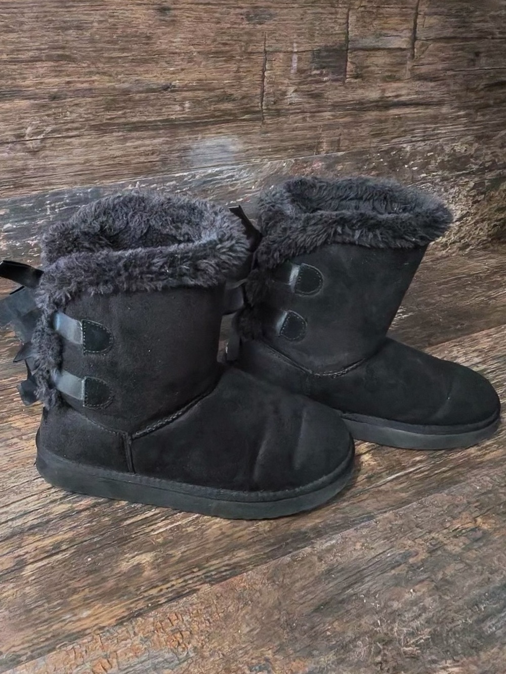 UGG Black Suede Shearling Bow Back Ankle Boots
